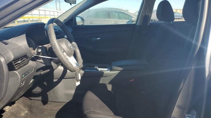 Nissan Sentra SV 2024