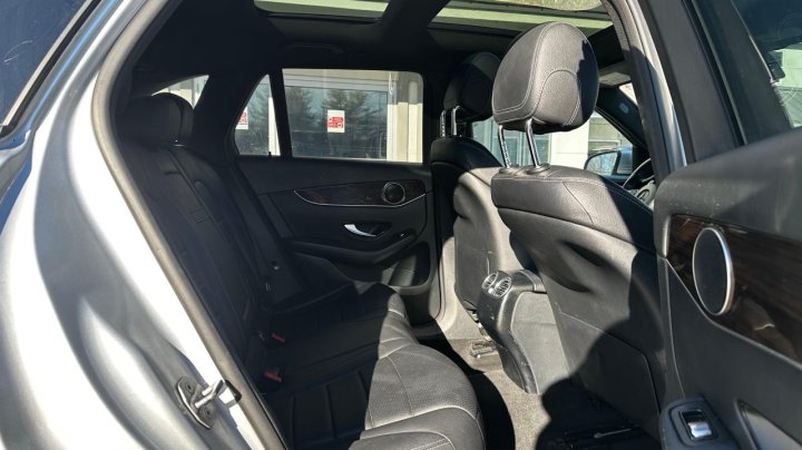 Mercedes-Benz GLC-Class 300 4MATIC 2017
