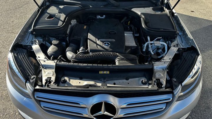 Mercedes-Benz GLC-Class 300 4MATIC 2017