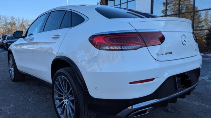 Mercedes-Benz GLC-Class 300 4MATIC 2021