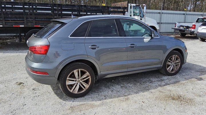 Audi Q3 PREMIUM PLUS 2016