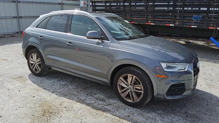 Audi Q3 PREMIUM PLUS 2016