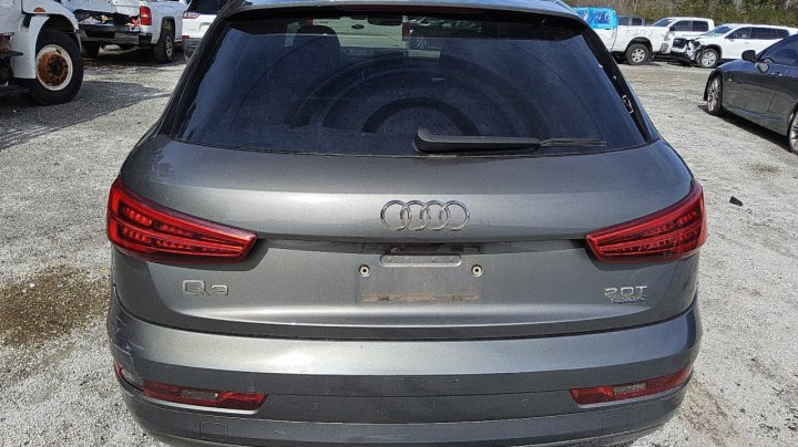 Audi Q3 PREMIUM PLUS 2016