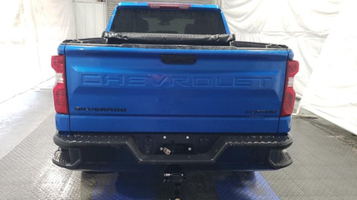 Chevrolet Silverado K1500 TRAIL BOSS CUSTOM 2024