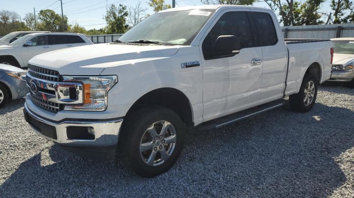 Ford F-150 SUPER CAB 2018
