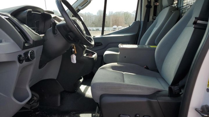 Ford TRANSIT T-150 2016
