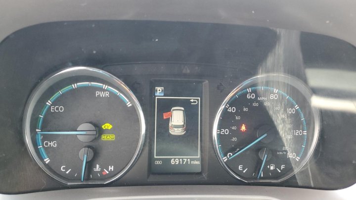 Toyota RAV4 XLE 2016