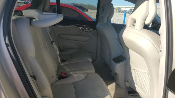 Volvo XC90 T6 2016