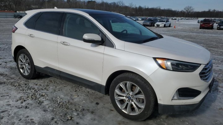 Ford EDGE TITANIUM 2019