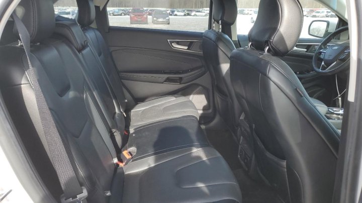 Ford EDGE TITANIUM 2019