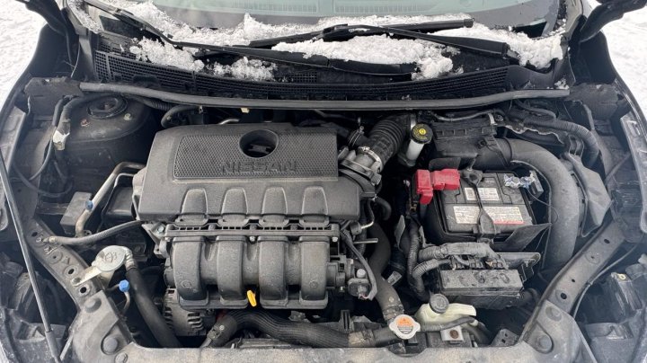 Nissan Sentra S 2016