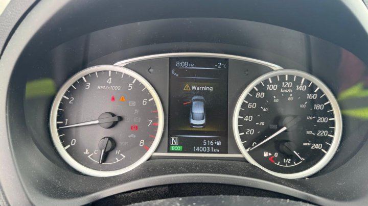 Nissan Sentra S 2016