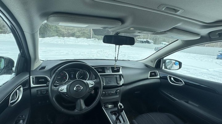 Nissan Sentra S 2016