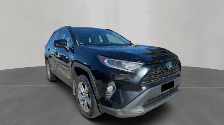 Toyota RAV4 XLE PREMIUM 2021