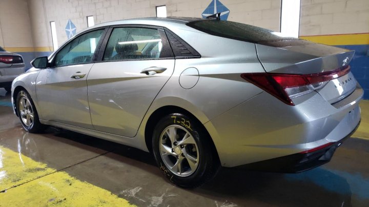 Hyundai Elantra SE 2021