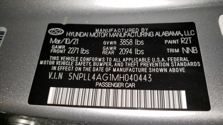 Hyundai Elantra SE 2021