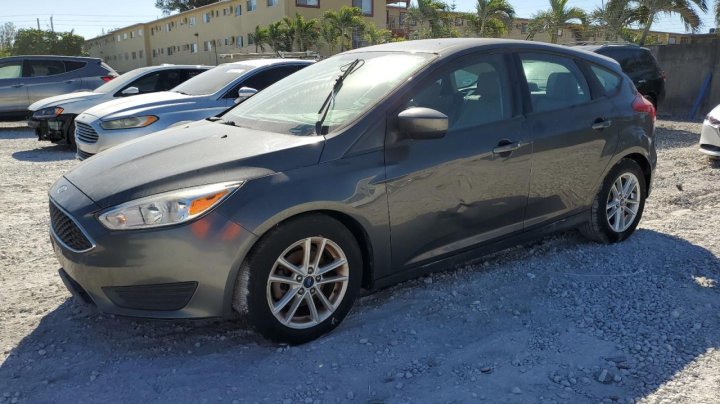 Ford Focus SE 2018