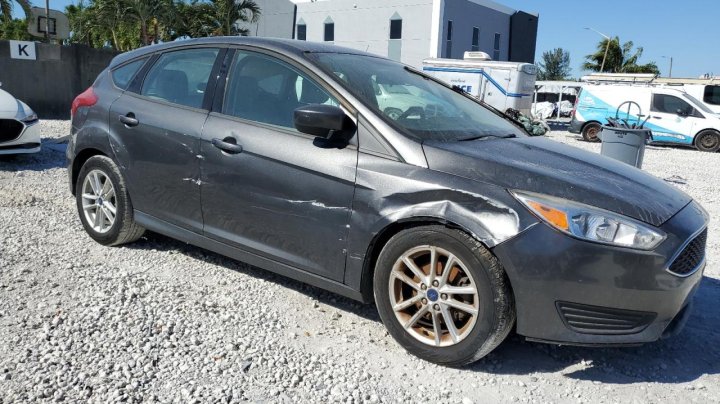 Ford Focus SE 2018