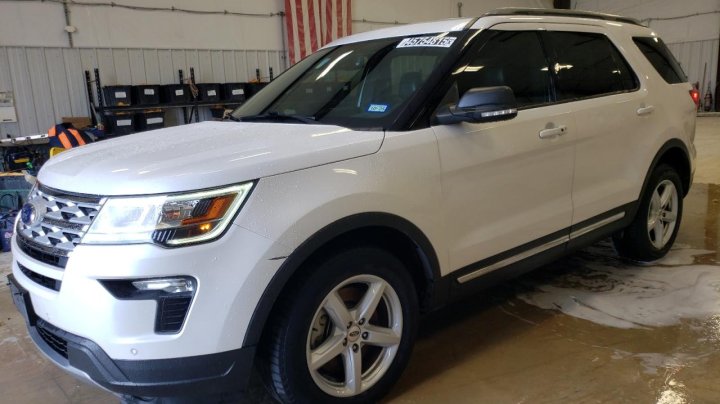 Ford Explorer XLT 2019
