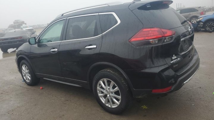 Nissan ROGUE SV 2017