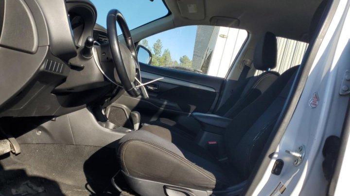 Mitsubishi Outlander SE 2016