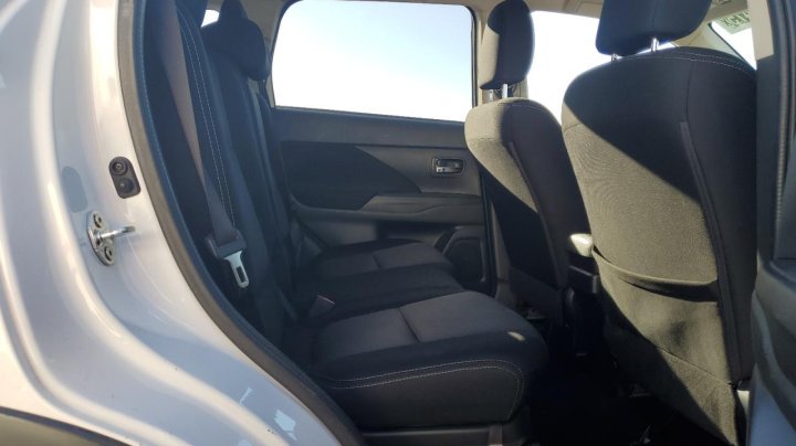 Mitsubishi Outlander SE 2016