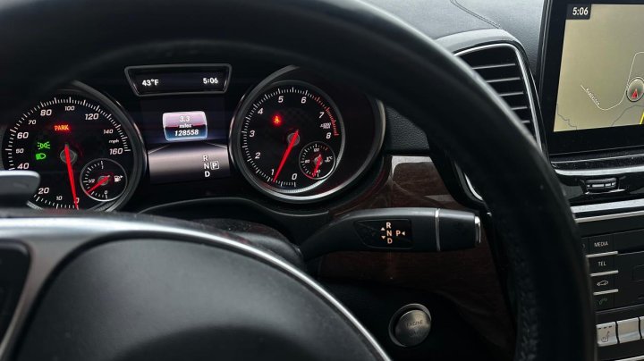 Mercedes-Benz GLE-Class 450 4MATIC 2016