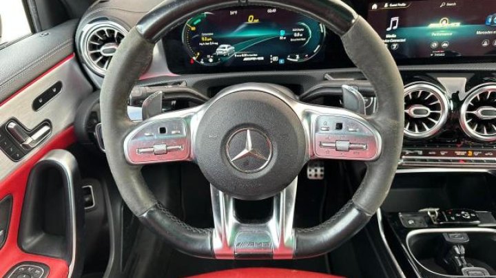 Mercedes-Benz A 35 AMG 2021