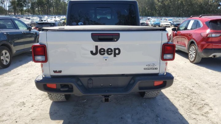 JEEP Gladiator SPORT 2020