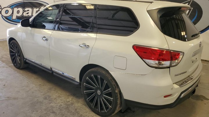 Nissan Pathfinder S 2016
