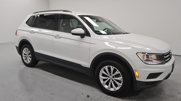Volkswagen Tiguan S 2018
