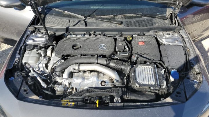 Mercedes-Benz CLA-Class 250 4MATIC 2025