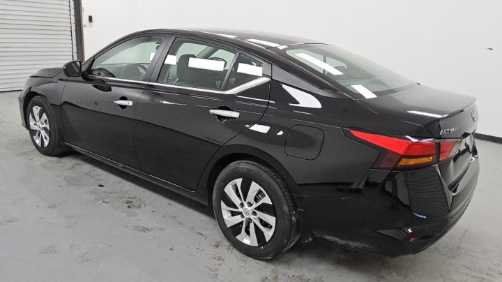 Nissan Altima S 2024