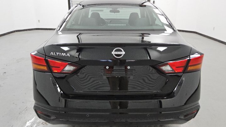 Nissan Altima S 2024