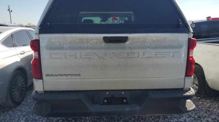 Chevrolet Silverado C1500 2023
