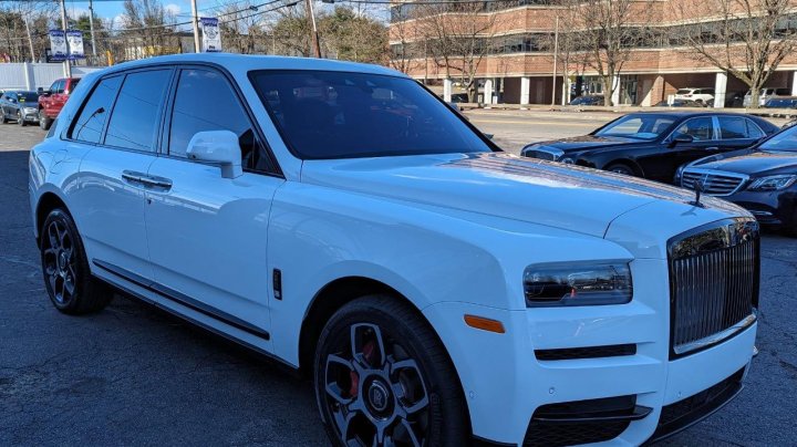 Rolls-Royce Cullinan BLACK BADGE 2022