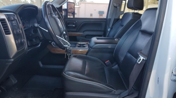 Chevrolet Silverado K2500 HIGH COUNTRY 2017