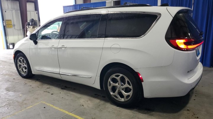 CHRYSLER Pacifica LIMITED 2023