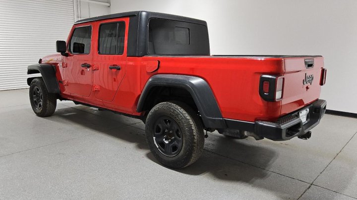 JEEP Gladiator SPORT 2021
