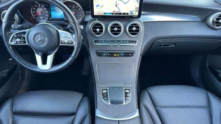 Mercedes-Benz GLC-Class 300 4MATIC 2022