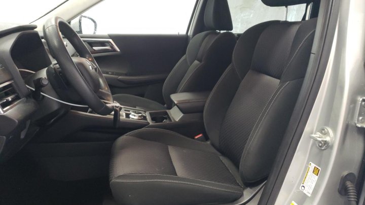 Mitsubishi Outlander ES 2022
