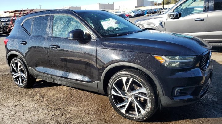 Volvo XC40 T5 R-DESIGN 2020