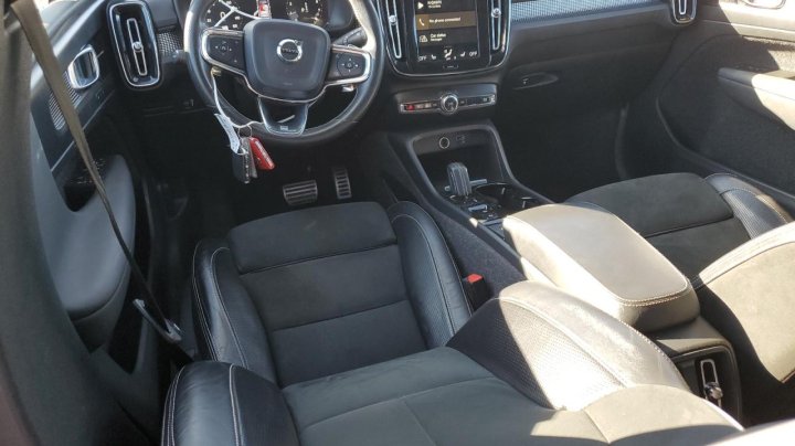 Volvo XC40 T5 R-DESIGN 2020