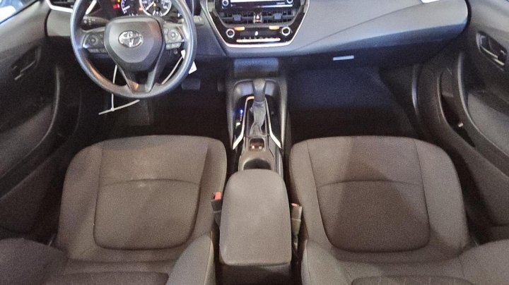 Toyota Corolla LE 2022