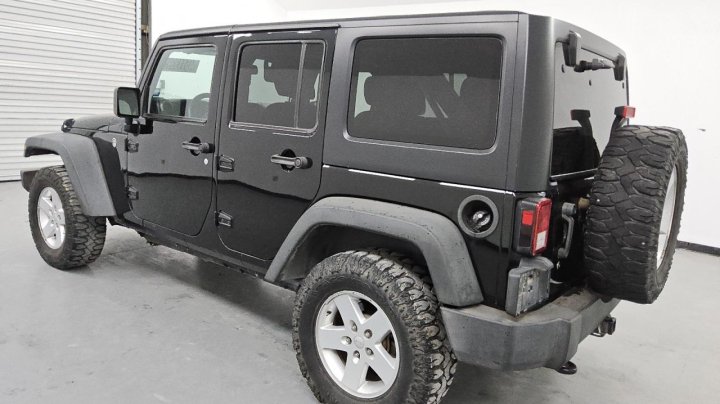 JEEP WRANGLER UNLIMITED SPORT 2017