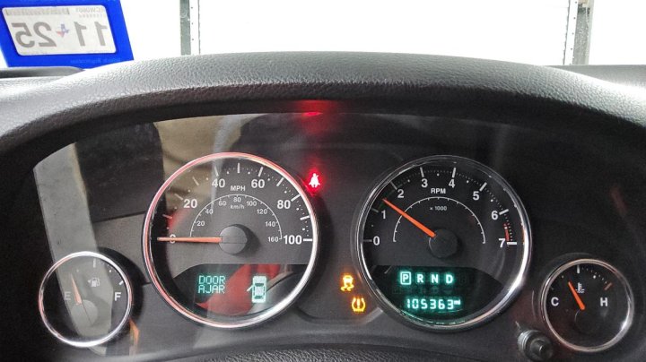 JEEP WRANGLER UNLIMITED SPORT 2017