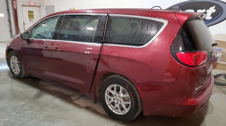 CHRYSLER VOYAGER LX 2023