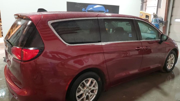 CHRYSLER VOYAGER LX 2023
