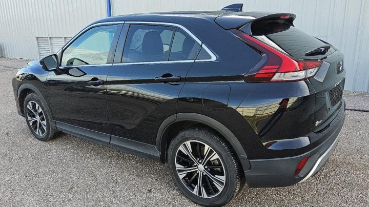 Mitsubishi ECLIPSE CROSS SE 2022