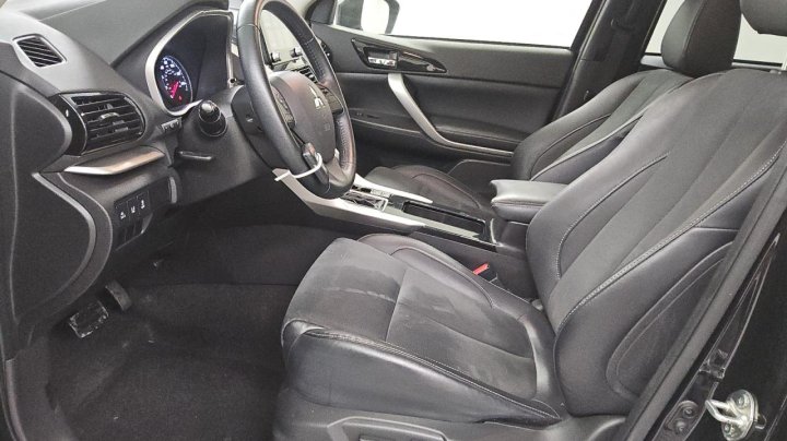Mitsubishi ECLIPSE CROSS SE 2022